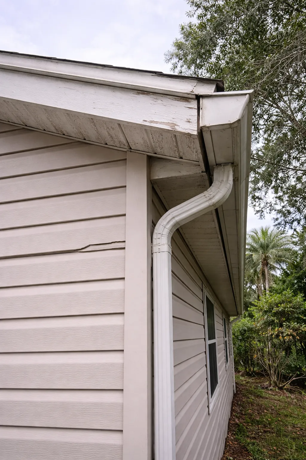 Exterior Walk-Around